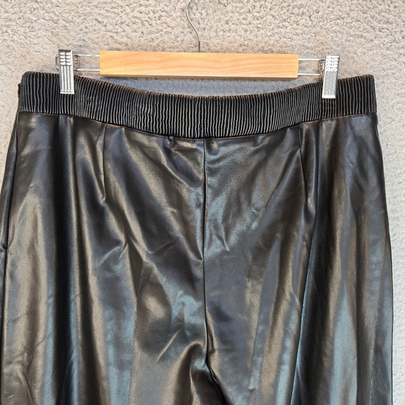 DKNY Black Faux Leather Pant Womens Sz L High Waist Tapered Leg  Stretch Comfor - Picture 6 of 12
